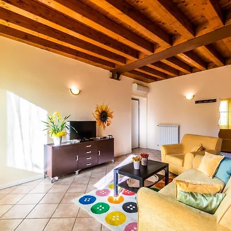 Aparthotel Flowers Desenzano del Garda