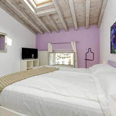 Flowers Hotel apartamentowy Desenzano del Garda