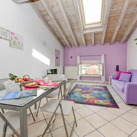 Flowers Hotel apartamentowy Desenzano del Garda